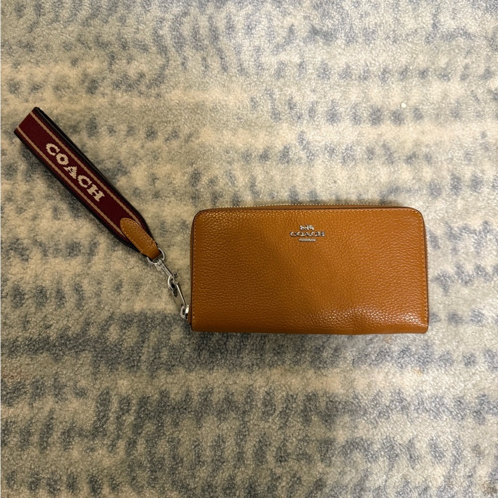 Coach Tan Leather Wristlet Wallet